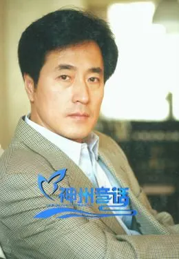 资料介绍:北京人民艺术剧院优秀演员杨立新