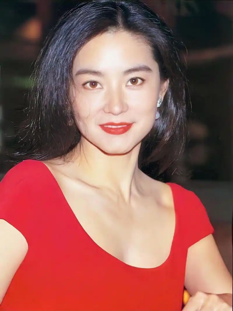 年轻时候的林青霞真的好美
