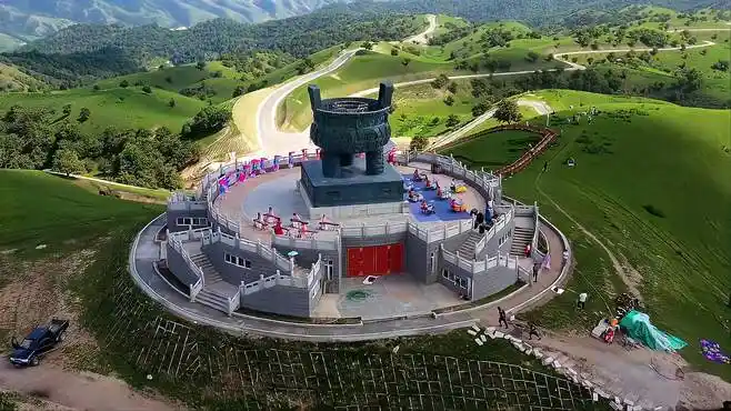 夏天这里满眼全是绿,伊犁霍城中华福寿山-旅游视频-搜狐视频