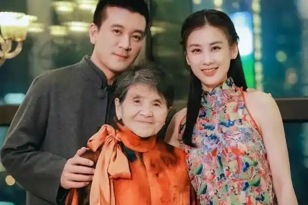 一年两亿零花钱,她的故事比你想得更精彩|杨子|陶虹|黄圣依|周星驰