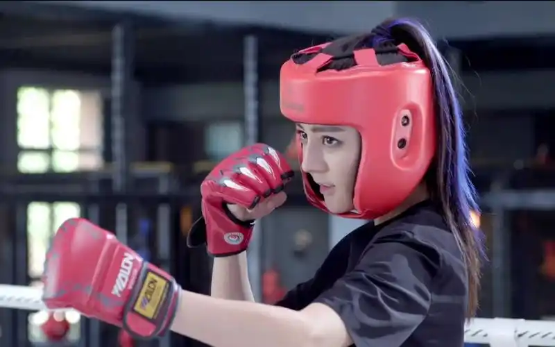 【迪丽热巴】【关小迪cut】1-1 被踢馆pk(1080p)_哔哩哔哩_bilibili