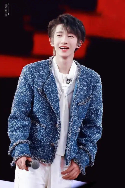 刘宇奔跑吧##into1首次撕名牌问题好多