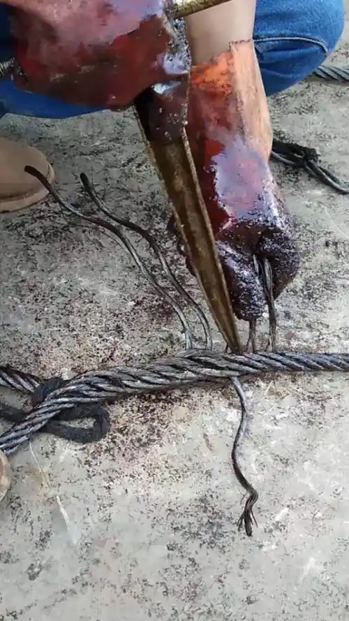 纯手工编织工地上使用的钢丝绳