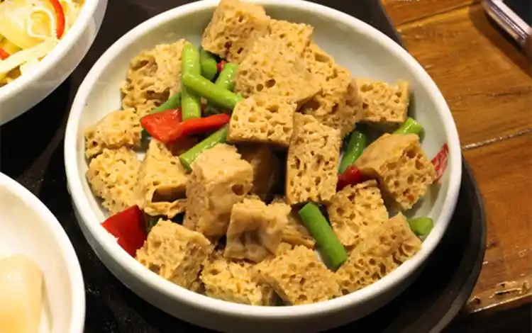 河南特产面筋干烤麸干面筋凉皮面筋手工干面筋斤装有10袋辣椒油