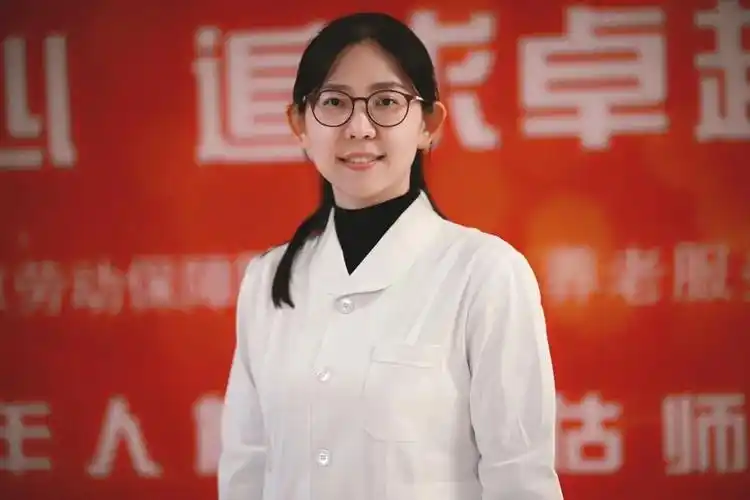 培根铸魂育新人"|王婷:认认真真做事,踏踏实实做人_北京日报app北京号