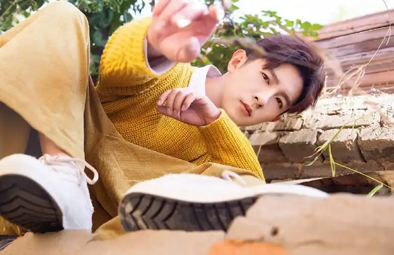 季肖冰时尚百变魅力写真图片78