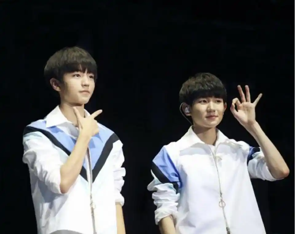 肖战发文谈家乡,与王俊凯,王源,周震南一起成为重庆的四张名片