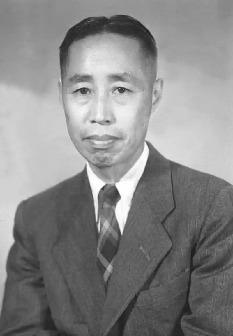 " 童第周卖掉妻子陪嫁,再次登门,老板却大声训斥:"出去,不卖了.