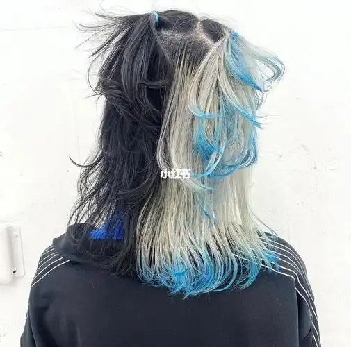 阴阳头  #创意染发  #日系发型  #小众发型  #小众染发  #设计染发