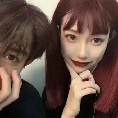 qq头像情侣一对两张2020潮流时尚