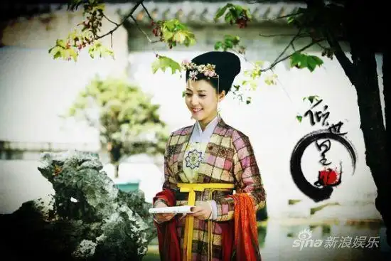 晨梓妍《倾世皇妃》演绎完美女性"苏姚"获赞