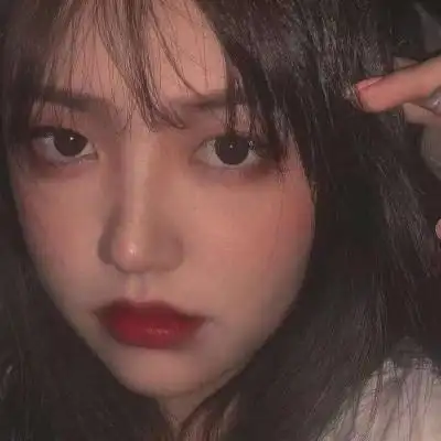 qq头像伤感女冷淡 伤感头像女不带字无水印