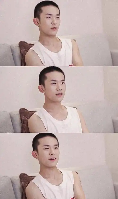 易烊千玺光头造型##易烊千玺送你一朵小红花