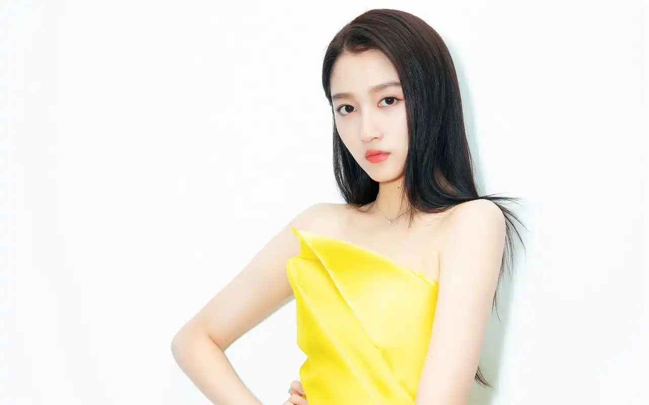 图集:分享一组大明星关晓彤高清壁纸,赶紧收藏吧!