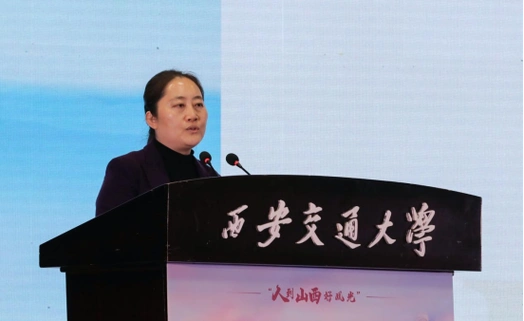 运城市委常委,组织部部长赵晔在致辞中为大家介绍了运城市的自然风光