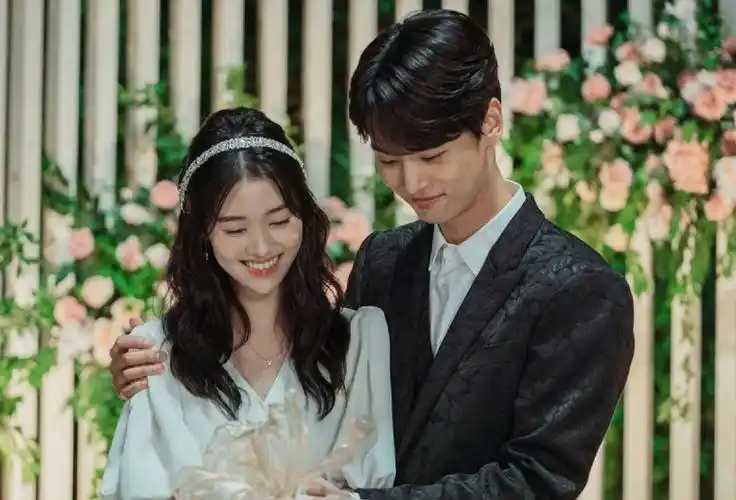 我的引人入胜的netflix系列看到迎迎一起走酷儿代表向前迈进了一