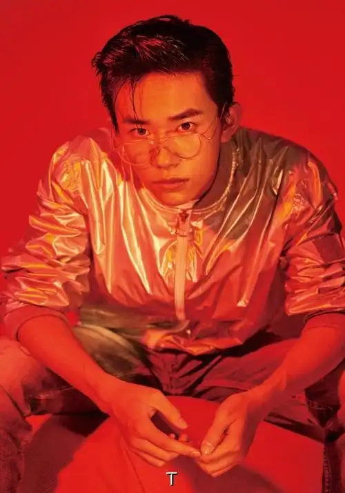 易烊千玺眼镜造型2017vs2024##易烊千玺戴眼镜神图