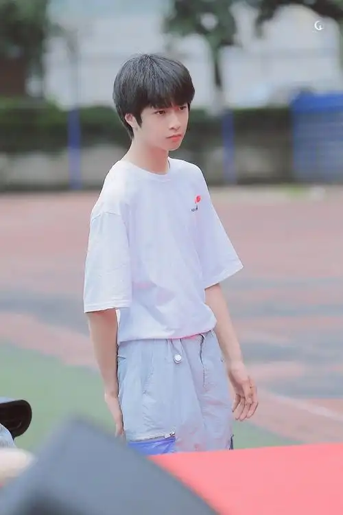 台风少年团 刘耀文