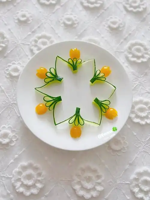 盘饰黄瓜围边摆盘