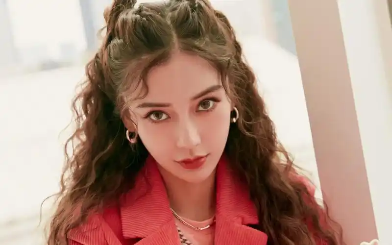 angelababy红色系酷美高清桌面壁纸