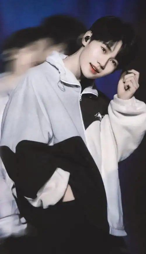 张真源神仙图片来啦