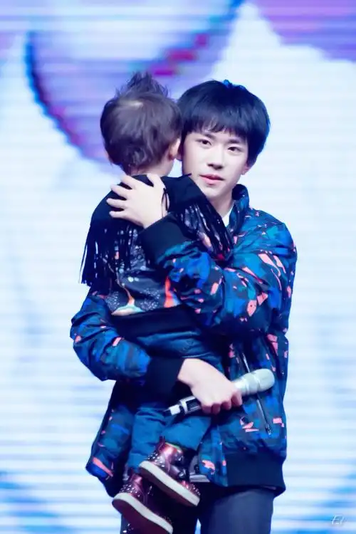 【实力楠唯】wuli烊烊是个好哥哥 以后也会是个好父亲.