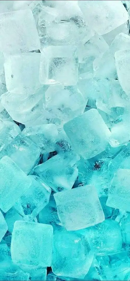 夏日凉爽冰块抖音最火潮图-其他壁纸 - 壁纸之家