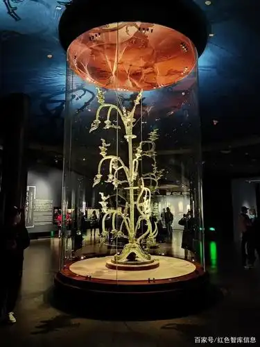 三星堆的神树,神人与神杖(新华社杨兆波)