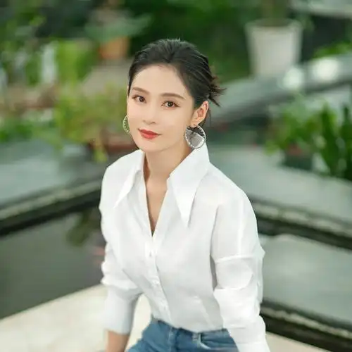 王媛可王媛可,1984年4月4日出生于山东省烟台市,中国内地女演员,毕业