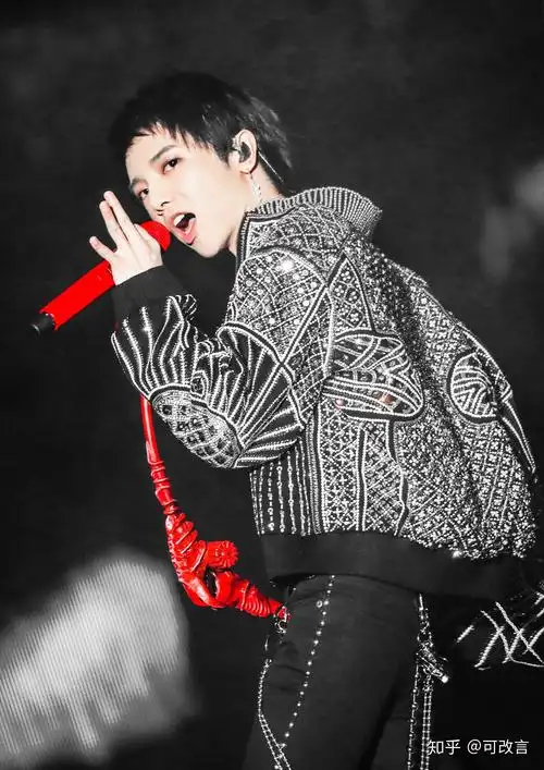 现场看华晨宇2018年火星鸟巢演唱会是怎样一种体验