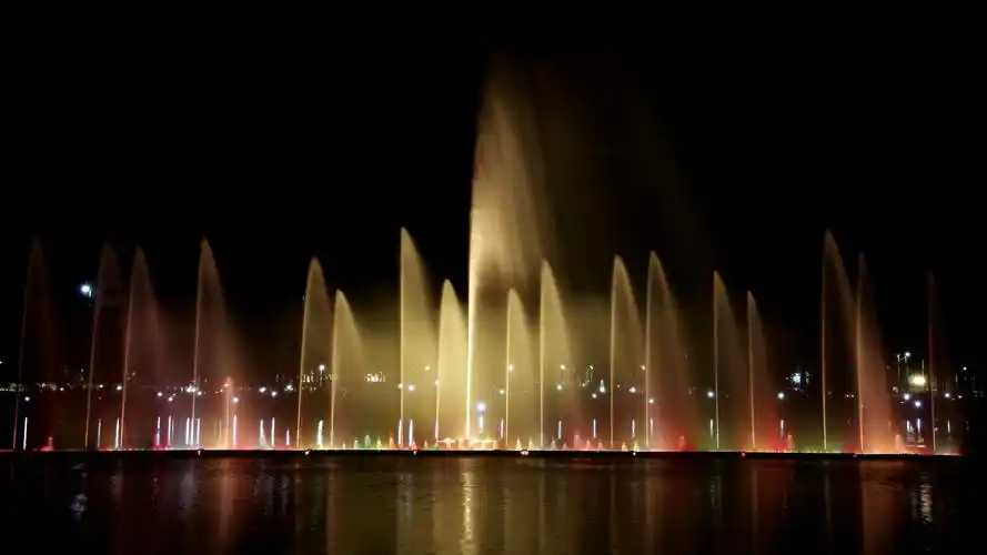 景区摇摆喷泉户外超高喊泉原理安装重庆贵州云南博驰环境公司