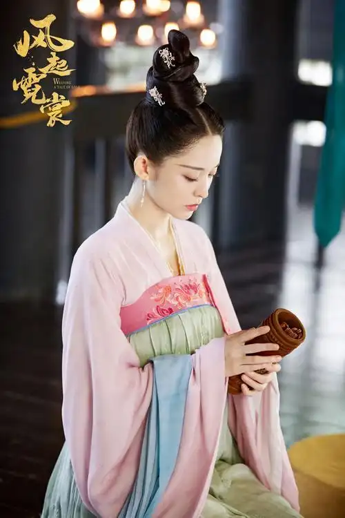 古力娜扎新剧演唐朝美女华服霓裳让人惊艳这些衣服我也很想要