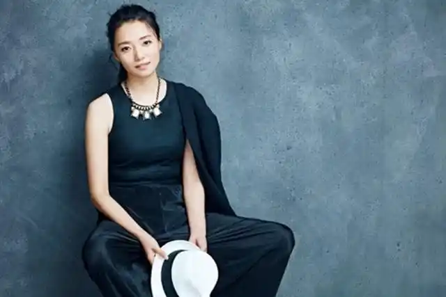 有一种演技叫做秀琴,如果你还把她当村姑,那你就错了