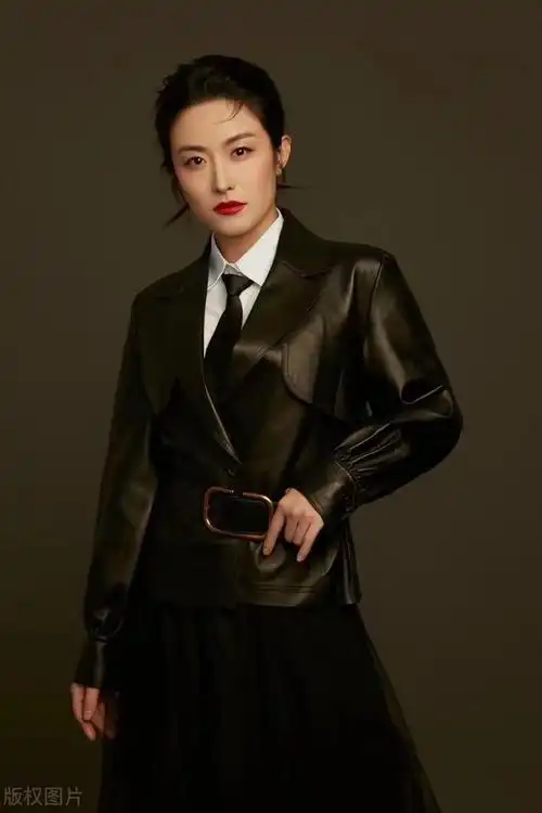 徐百慧这身材,这才是尤物啊!