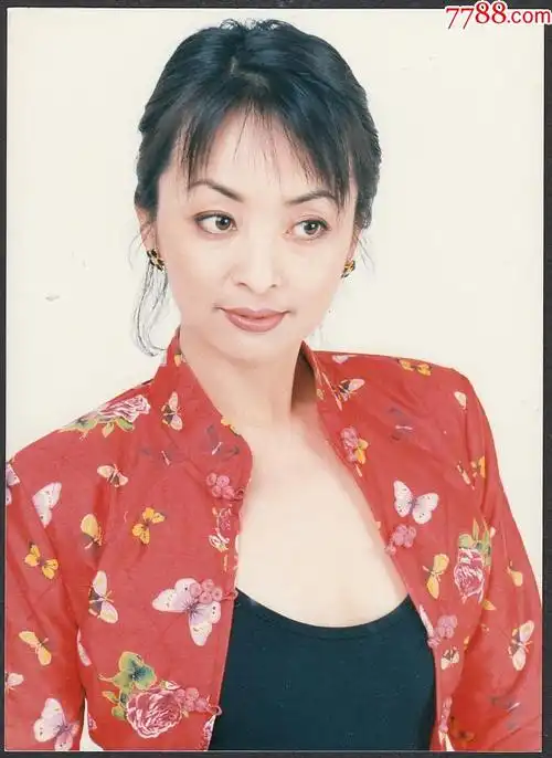 著名影视演员:李勤勤系列