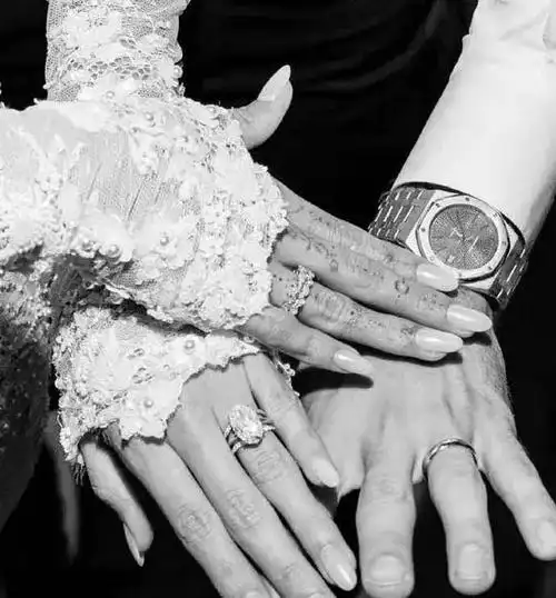 海莉|贾斯汀·比伯|justin|bieber_网易订阅