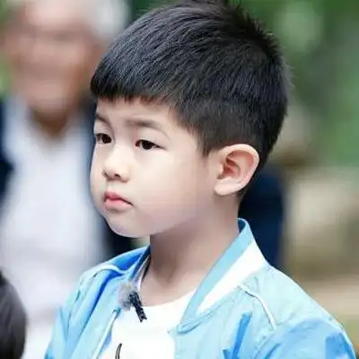 选择国际学校还是送出国留学专业人士这么说