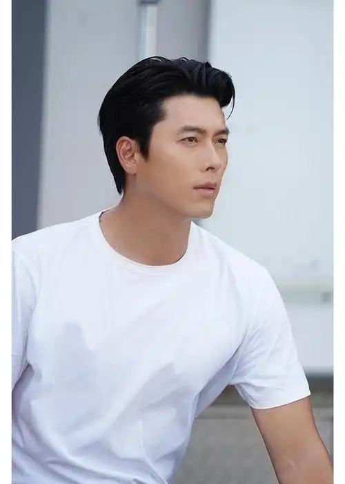 玄彬拍广告赚奶粉钱,花絮曝光被发现连眼神都变了