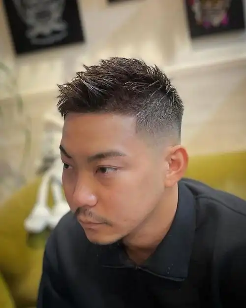 最具人气的3种男士发型,效果就是不一样,立体时尚很有派头|烫发|脸型