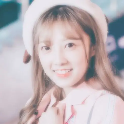 创造101 范薇女爱豆头像/lacey.