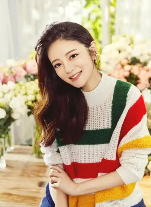 遭大s抢汪小菲,嫁百亿富豪的安以轩,丈夫被捕后豪门梦碎