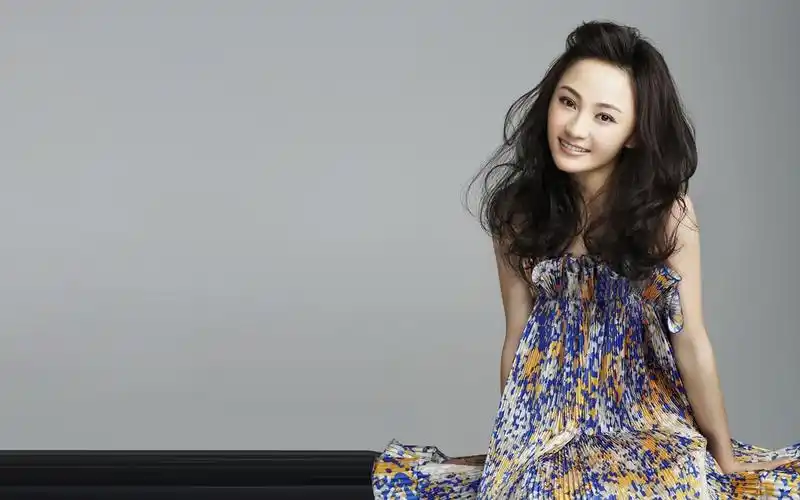 查看第13/23张原图_文章出轨之恋女主姚笛壁纸大全_游戏壁纸_逗游图片