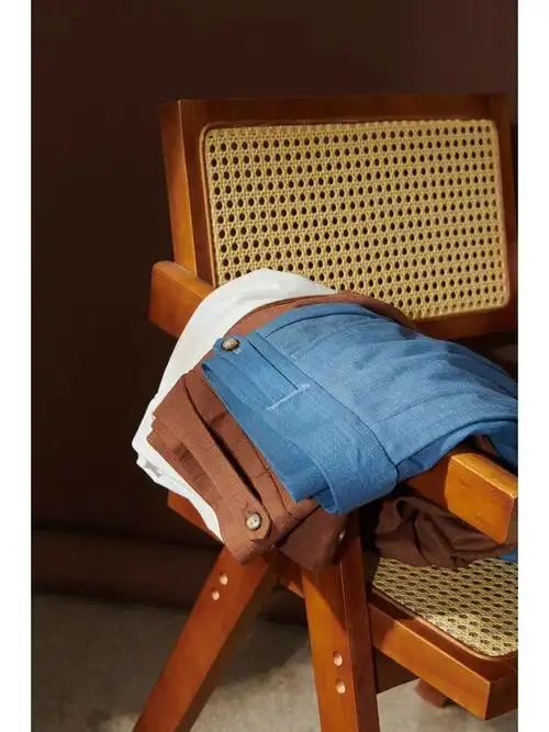 分享裤子的几种摆放拍摄照片立刻高大上