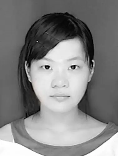 求高手,帮我把黑白证件照ps成彩色的,跪求啊