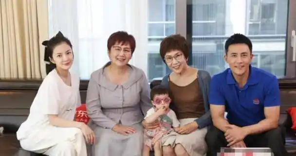 杜淳不懂孕妻忌口,箱子密码还是前任生日,杨幂:他情史真不少