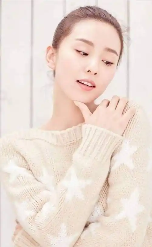 刘诗诗,今天太可爱了,笑起来甜甜的,有初恋的味道_女孩_笑容_圈子里