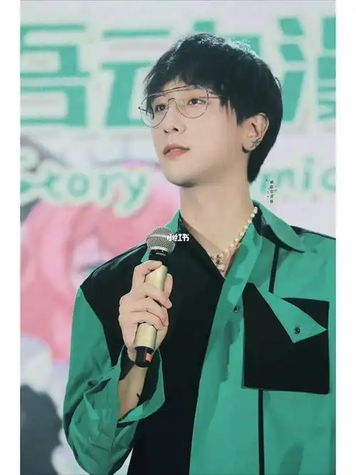 但是他给我们带来了中秋礼物#景向谁依  #cv羊仔  #轩zone  #商桐