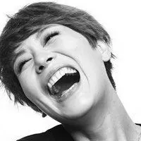 黑白微信头像狂笑_微信头像图片大全