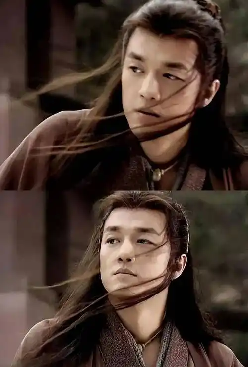 50岁李亚鹏现身街边,黑色腰凳绑在身,与90后小娇妻轮流抱娃_哈金_女儿