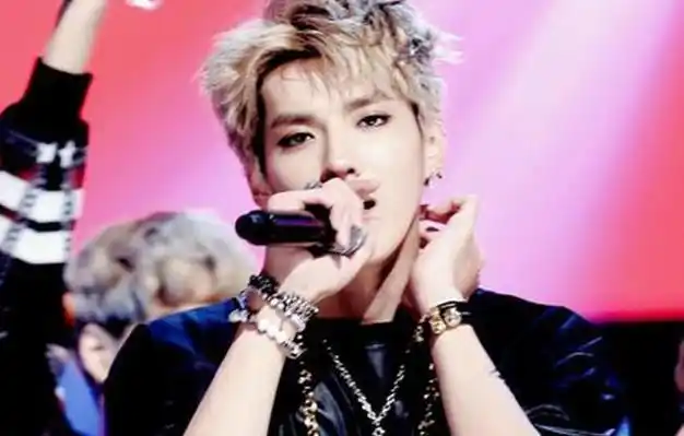 吴亦凡2012年在韩国出道,2021年远走高飞,出道时长还没有它的有期徒刑